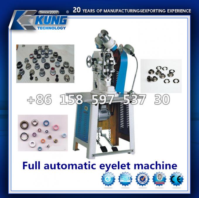 Machine complètement automatique d'oeillet