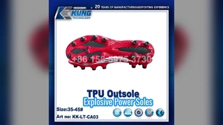 Semelles de football en TPU